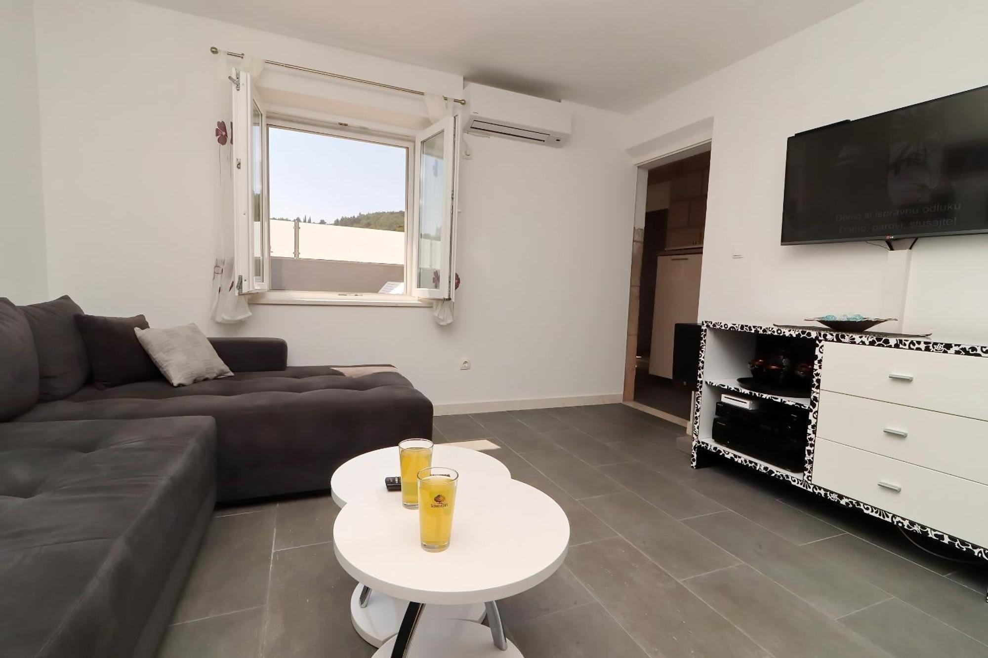 Villa Ivana Zrnovo Luaran gambar